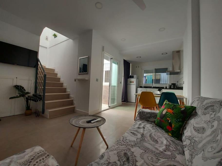 Casa De La Abuela Apartment Малага Екстериор снимка