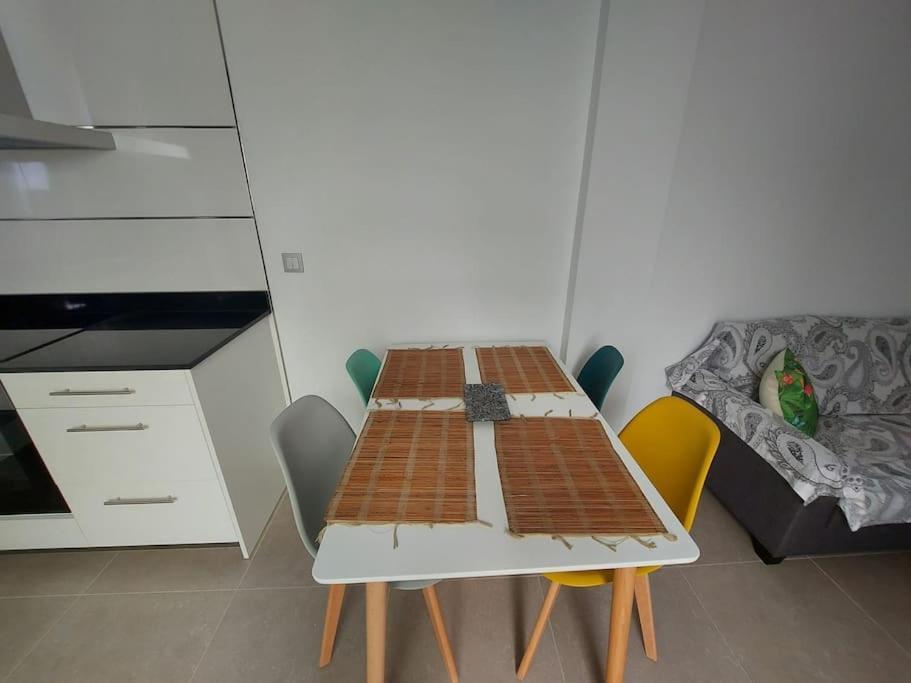 Casa De La Abuela Apartment Малага Екстериор снимка